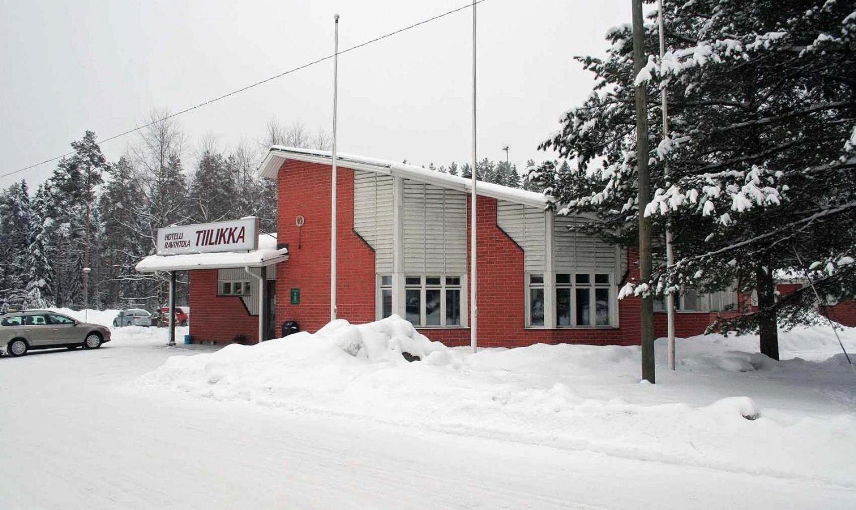 Hotelli Ravintola Tiilikka Rautavaara Exteriér fotografie