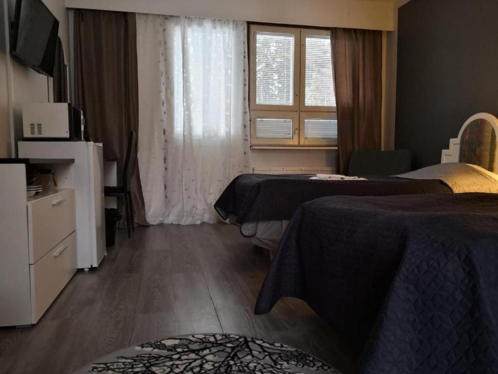 Hotelli Ravintola Tiilikka Rautavaara Exteriér fotografie