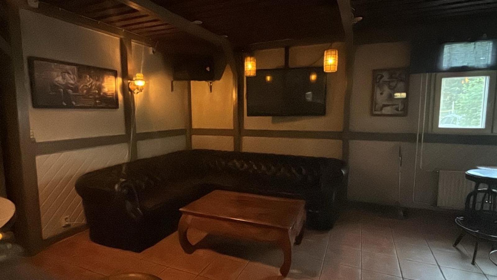 Hotelli Ravintola Tiilikka Rautavaara Exteriér fotografie