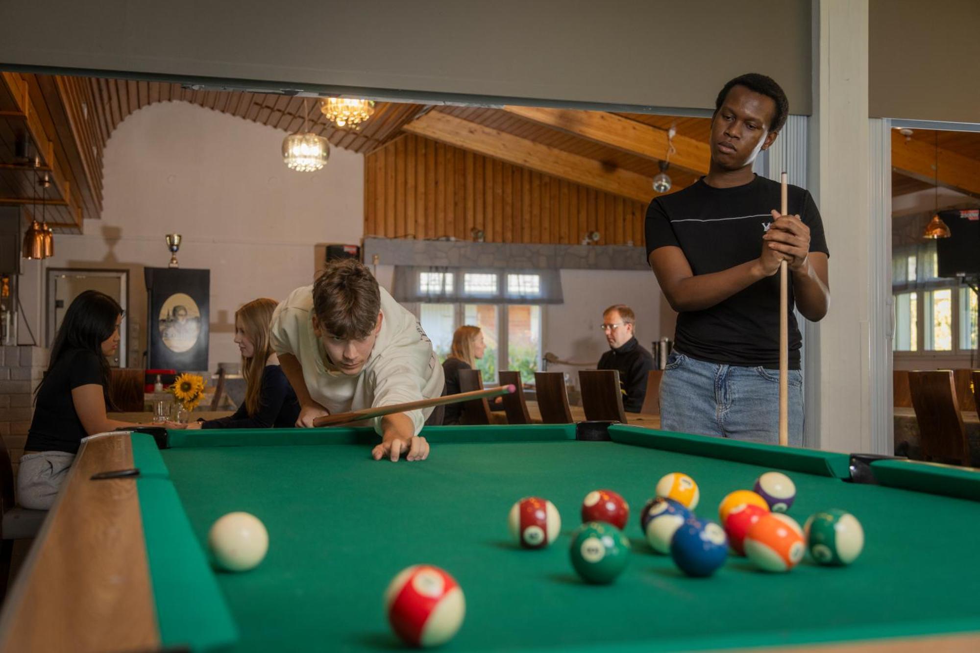 Hotelli Ravintola Tiilikka Rautavaara Exteriér fotografie