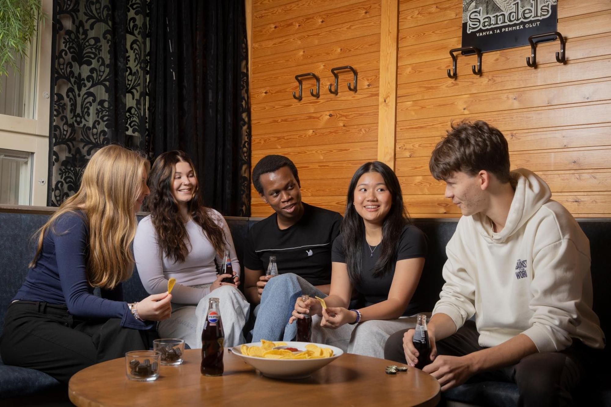 Hotelli Ravintola Tiilikka Rautavaara Exteriér fotografie